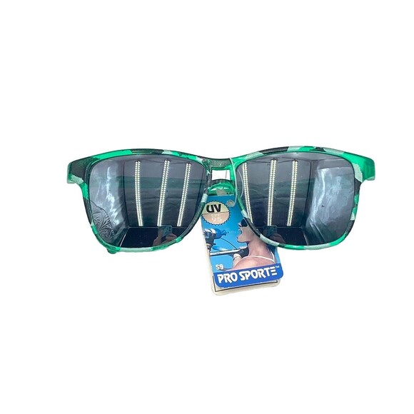 Vintage NOS Visual Scene Japan 1980's Sunglasses with Tag Pro Sporte Green Multi - Picture 1 of 10
